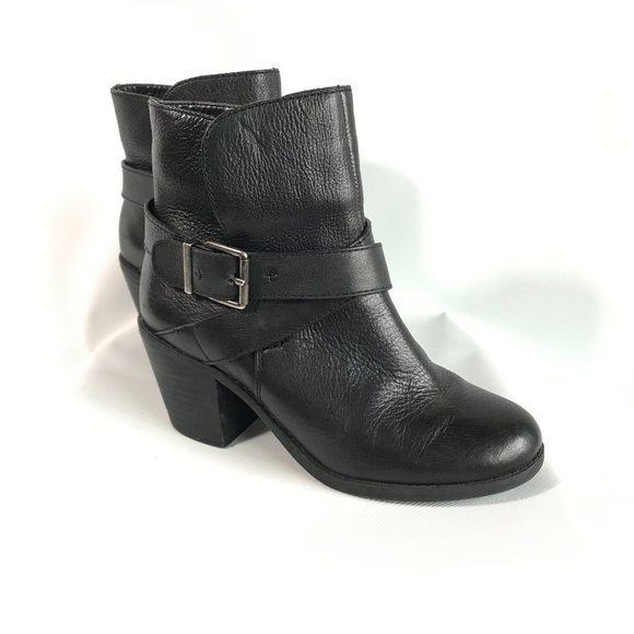 BCBGeneration Aries Women's Black Ankle Boots - Picture 2 of 6